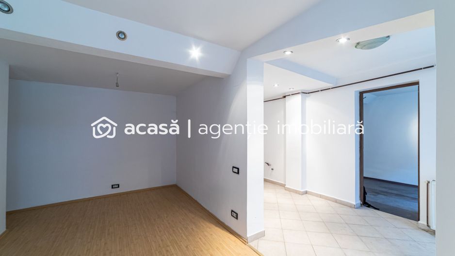 Apartament ultracentral la 1 minut de teatru - Poză 2