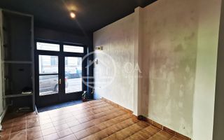 Proprietate mixta de vanzare apartament si spatiu comercial, Oradea - Poză 21