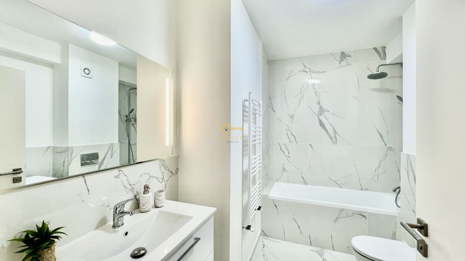 Garsoniera spatioasa LA CHEIE- Incalzire in pard, jaluzele electrice - Poză 5