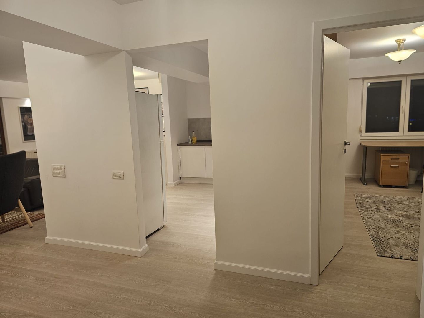 Apartament 4 camere mobilat , Zona Rond Alba Iulia - Poză 24