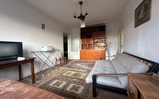 3 camere | etaj intermediar | lift | zona excelenta | boxa | - Poză 2