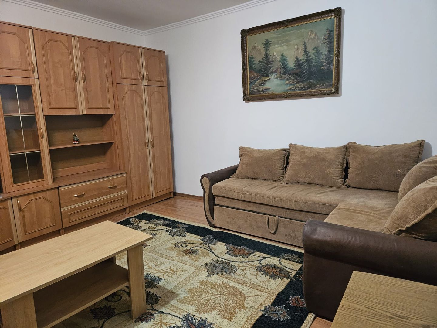 Garsonieră la casă, in zonă centrală, cu pod și beci. - Poză 2