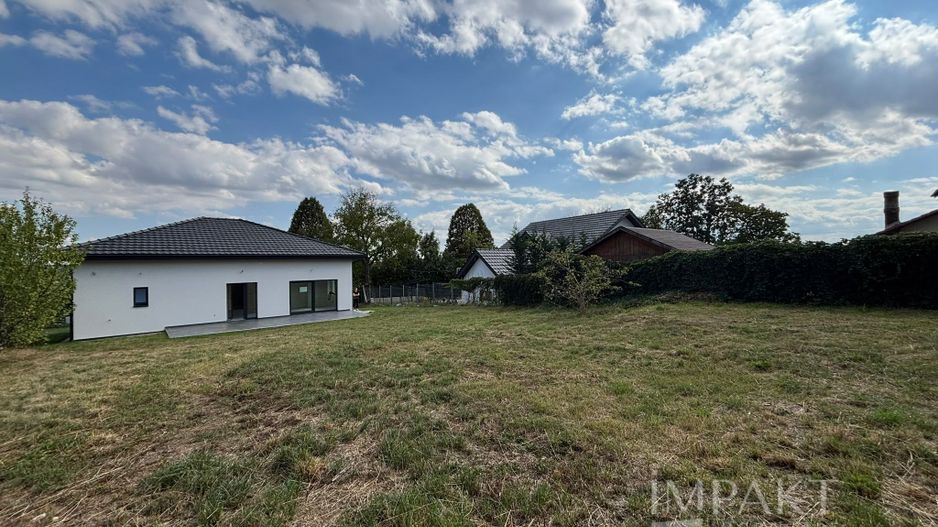 Casă individuală pe un singur nivel în Feleacu, zona Pahumi! - Poză 3