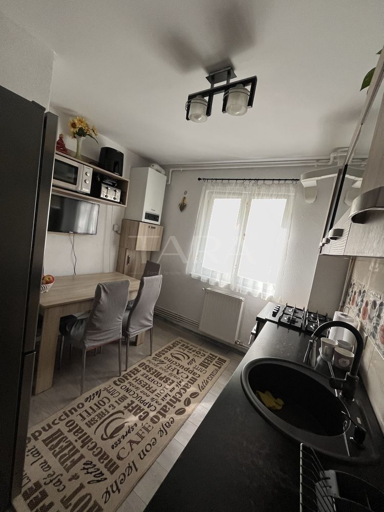 Apartament 3 camere decomandate în Mănăștur, zona Flora, parter înalt. - Poză 1