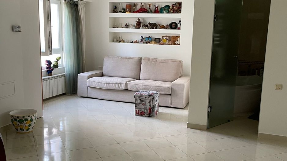 De vanzare Apartament 3 camere Matei Basarab, Calarasi, Central - Poză 10