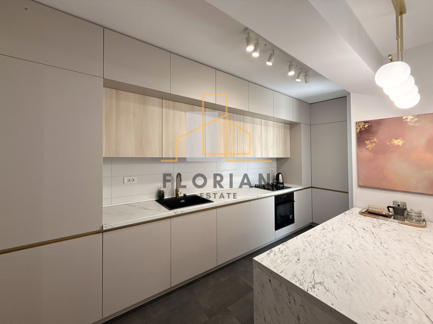 Apartament de lux cu 2 camere, de inchiriat, 650 euro, City of Mara - Poză 2