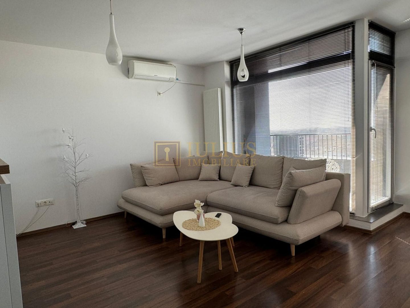 Penthouse| 2 Camere| Uranus Plaza| loc de parcare| balcon deschis - Poză 6