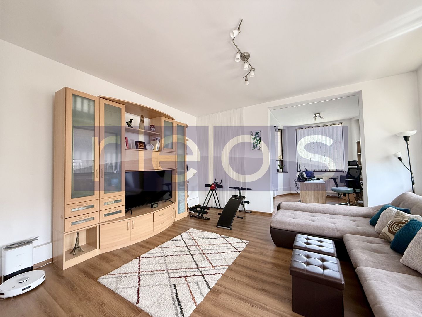 VÂNZARE VILĂ INDIVIDUALĂ | 6 CAMERE | ZONA COLENTINA - Poză 2