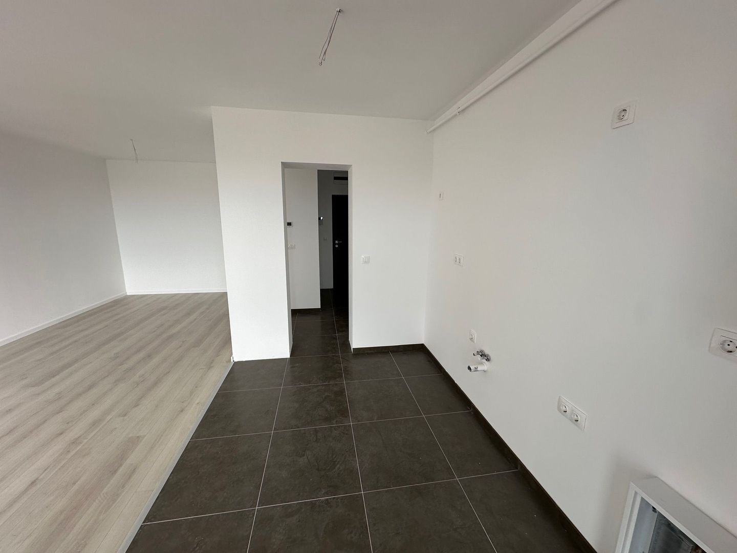 Apartament 2 camere zona Lipovei - Poză 5