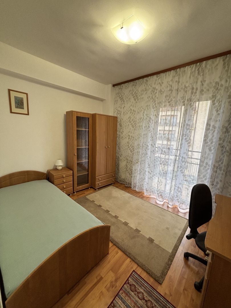 Apartament 3 camere bloc nou cu parcare subterana - Poză 44