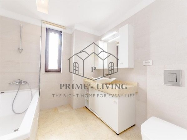 VILA SPATIOASA CU 6 CAMERE LA INCHIRIERE IN COMPLEX REZIDENTIAL - Poză 6