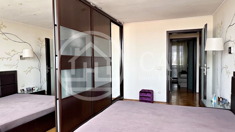 Apartament de inchiriat cu 4 camere in zona ultracentrala, Oradea - Poză 2