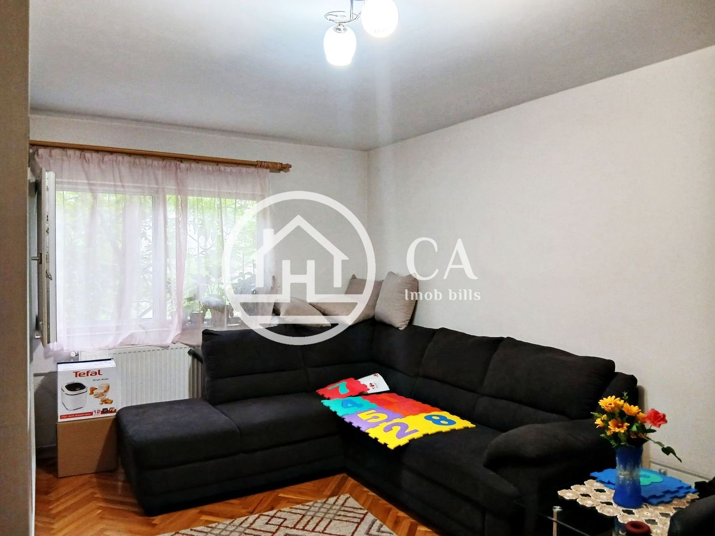 Apartament de vanzare cu 4 camere in Rogerius, Oradea - Poză 1