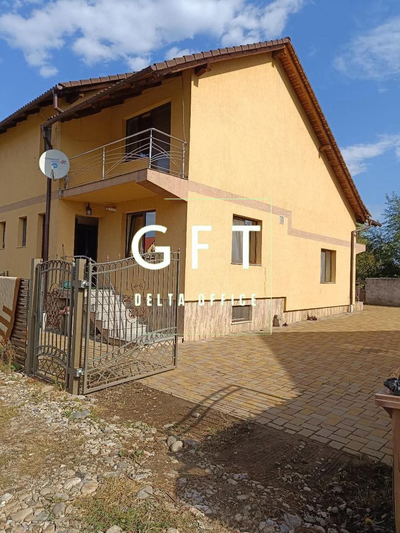 Casa de vanzare, zona Zavoaie - Poză 2