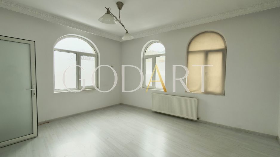 Vila spatioasa | Complet renovată | Central - Poză 7