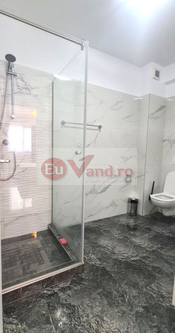 De vanzare apartament cu 2 camere Micro 17, bloc Roka - Poză 9
