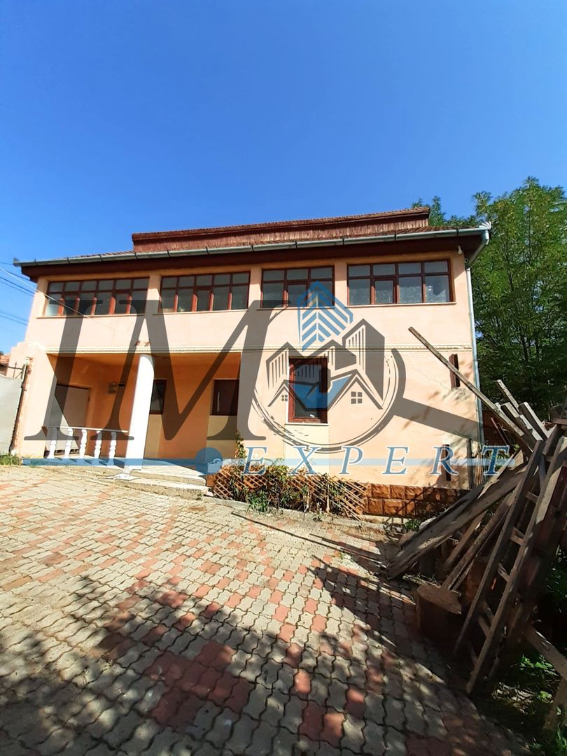 Casa de vanzare in Rahau - Poză 1