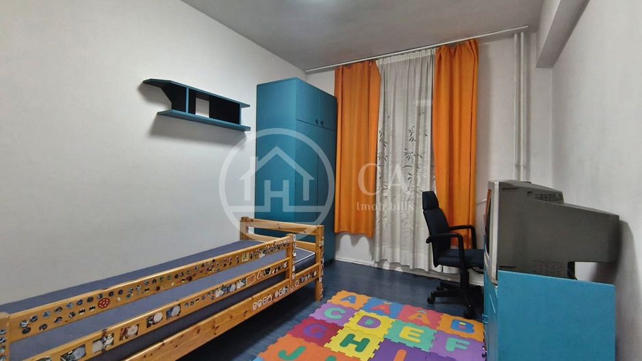 Apartament de închiriat cu 3 camere in zona Rogerius, Oradea - Poză 6