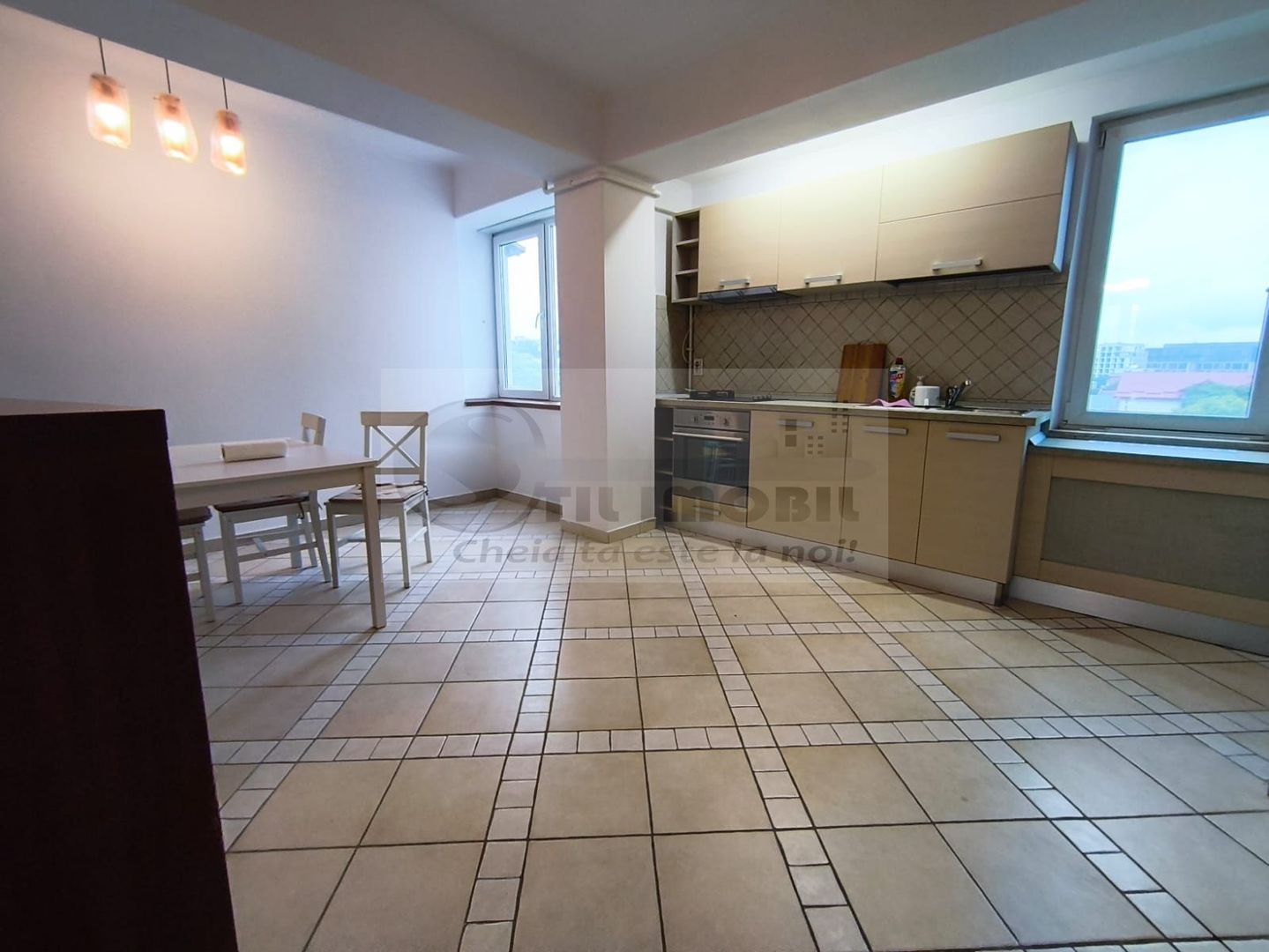 Apartament 3 camere - Podul de Piatra - 120mp - Poză 4