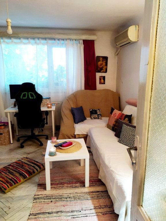 Casa la curte 3 camere, teren total 250 mp, zona Mihai Bravu - Poză 12