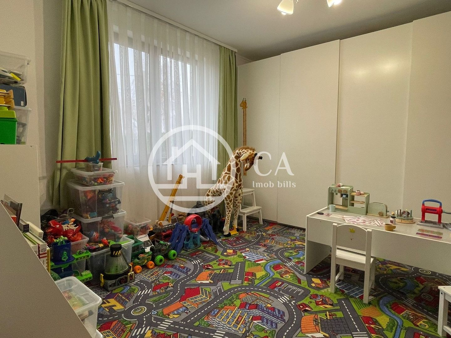 Casă de închiriat cu 4 camere în Santandrei, Oradea. - Poză 10