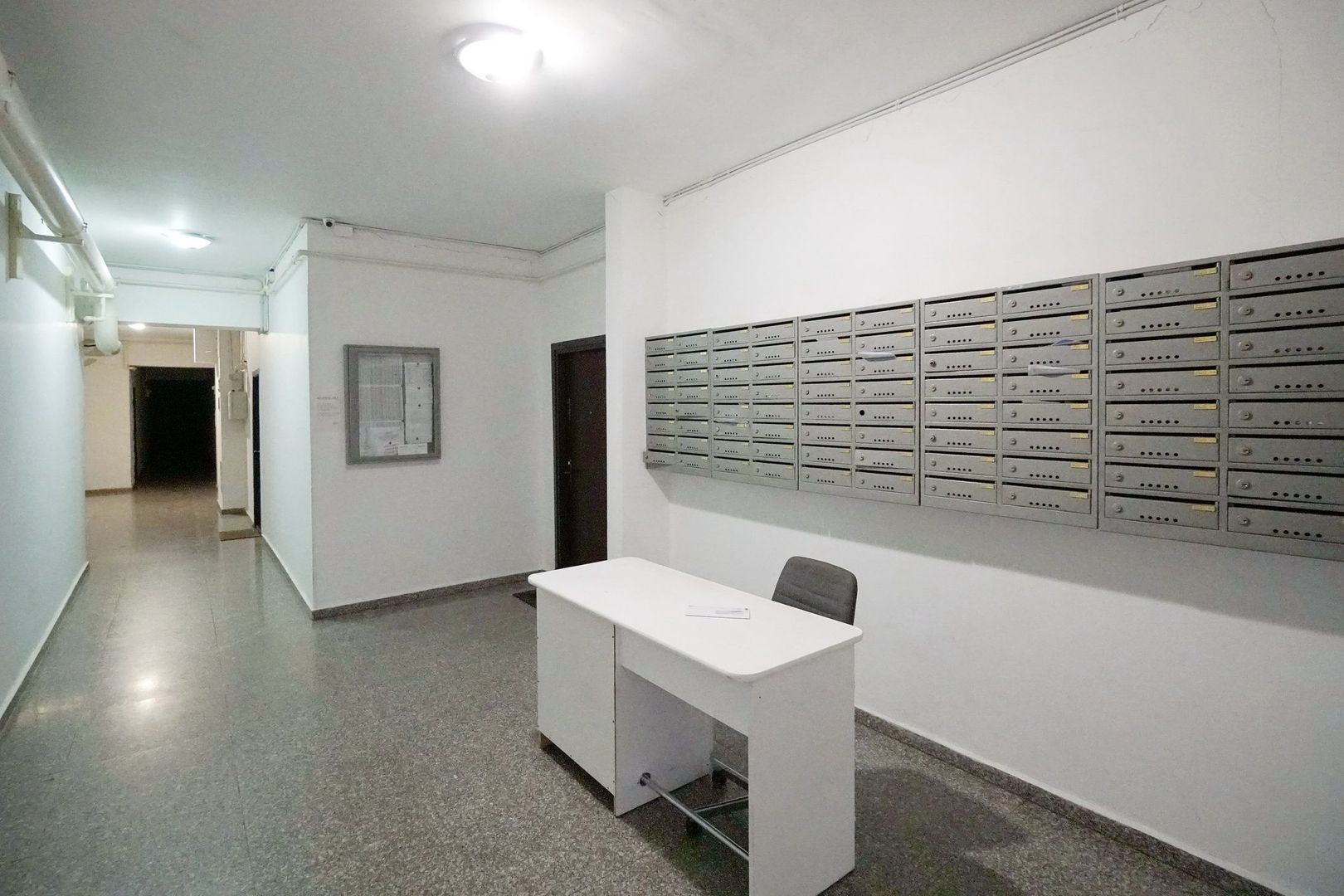 Apartament deosebit linga Mall Vitan pe str. Matache Dobrescu - Poză 18