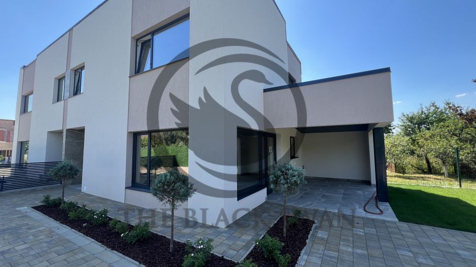 Casa cu 4 camere de vanzare | Premium | Nou | Moreni - Bld. Republicii - Poză 1