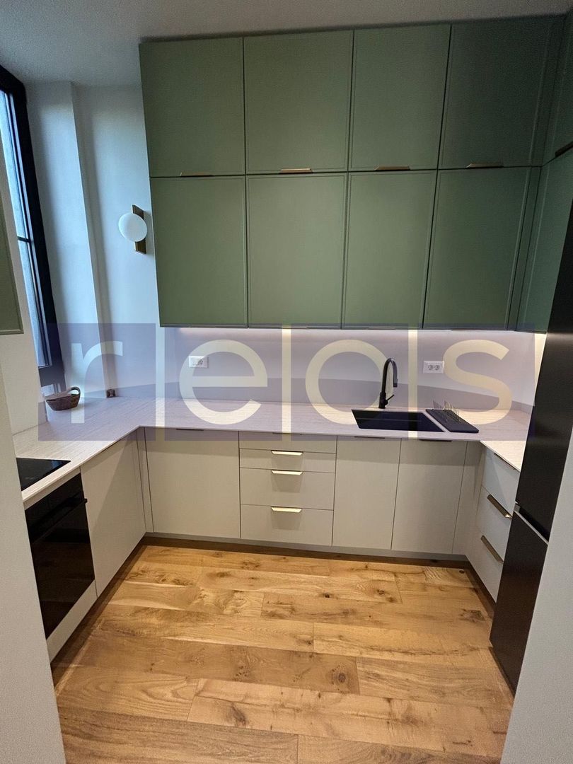 DE INCHIRIAT APARTAMENT 4 CAMERE ONE COTROCENI - PARCARE - METROU - Poză 7