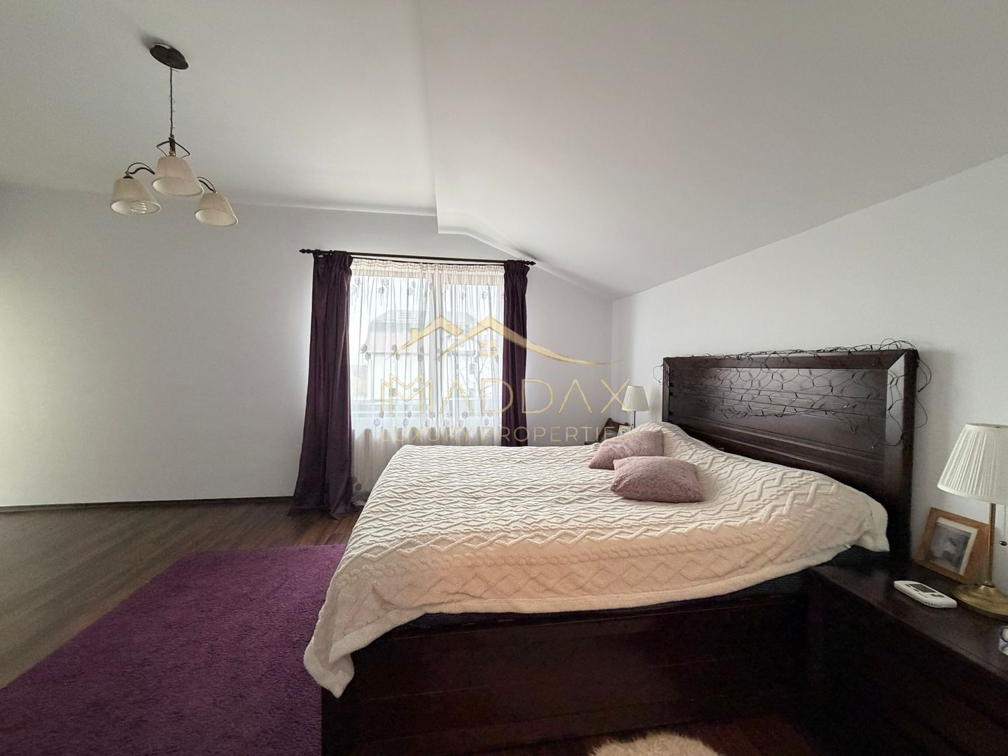 Vila spatioasa cu vedere spre lac Corbeanca - Poză 41