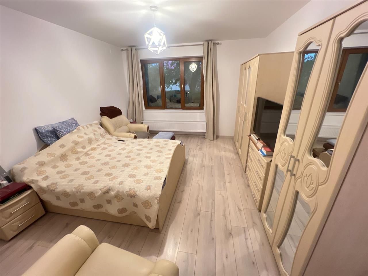 Casa P+M Su 268 mp 2 fronturi stradale - Poză 22