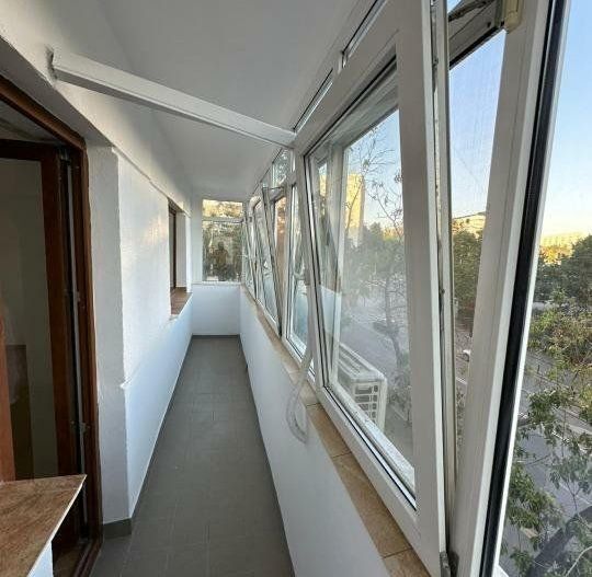 Vand apartament 4 camere Drumul Taberei Valea Argesului 2 - Poză 5