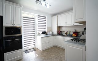 Casa la cheie la intrare in Santandrei - Poză 13