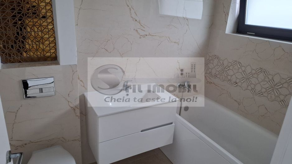 Casa tip Duplex in Valea Adanca 150 000 euro - Poză 13