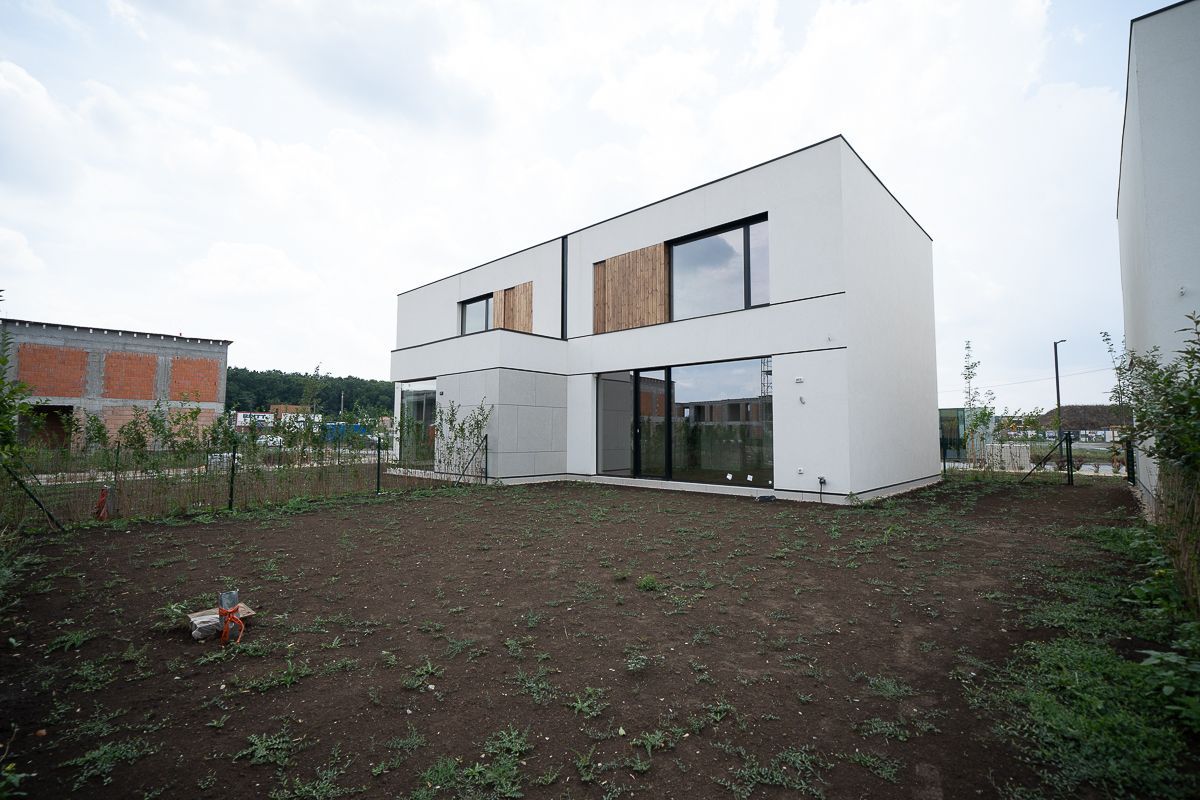 Vila de tip Urban Villa 02 in faza 1 in Amber Forest - Poză 5