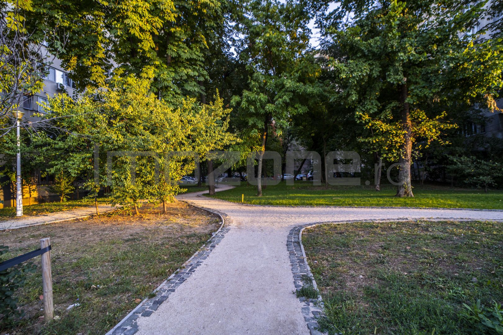 Drumul Taberei - Favorit, Garsoniera, 33 mp, 6/9, 2 lifturi, metrou langa bloc - Poză 16