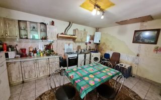 Casa 3 camere, 123mp, Teren 792 mp, Centru - Poză 4