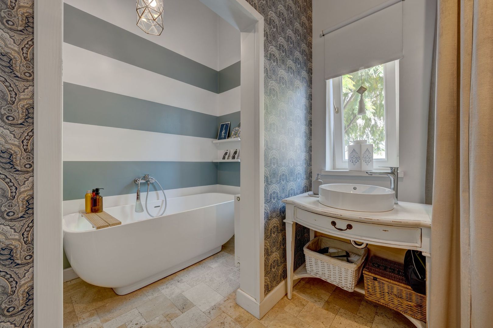 BIJUTERIE ISTORICĂ SI RAR DE VANZARE in zona ARMENEASCA - Poză 16