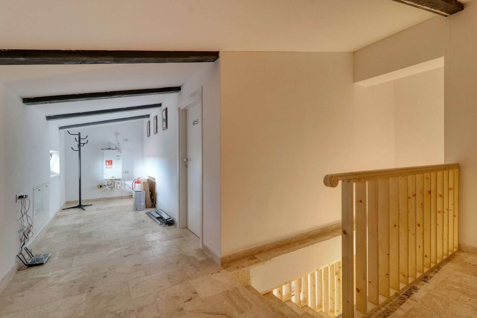 Corbeanca Business Center P+1+M | 19 camere | 400 mp utili/ 8 parcari - Poză 17