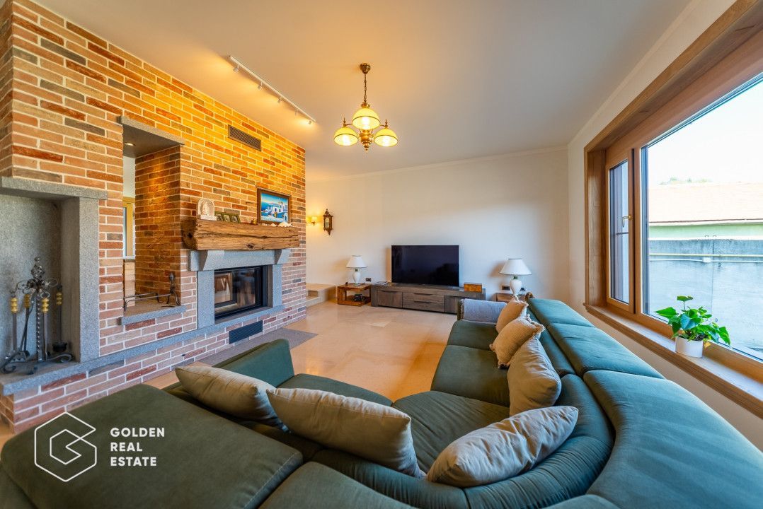 Casa de lux,  in zona Micălaca - Poză 2