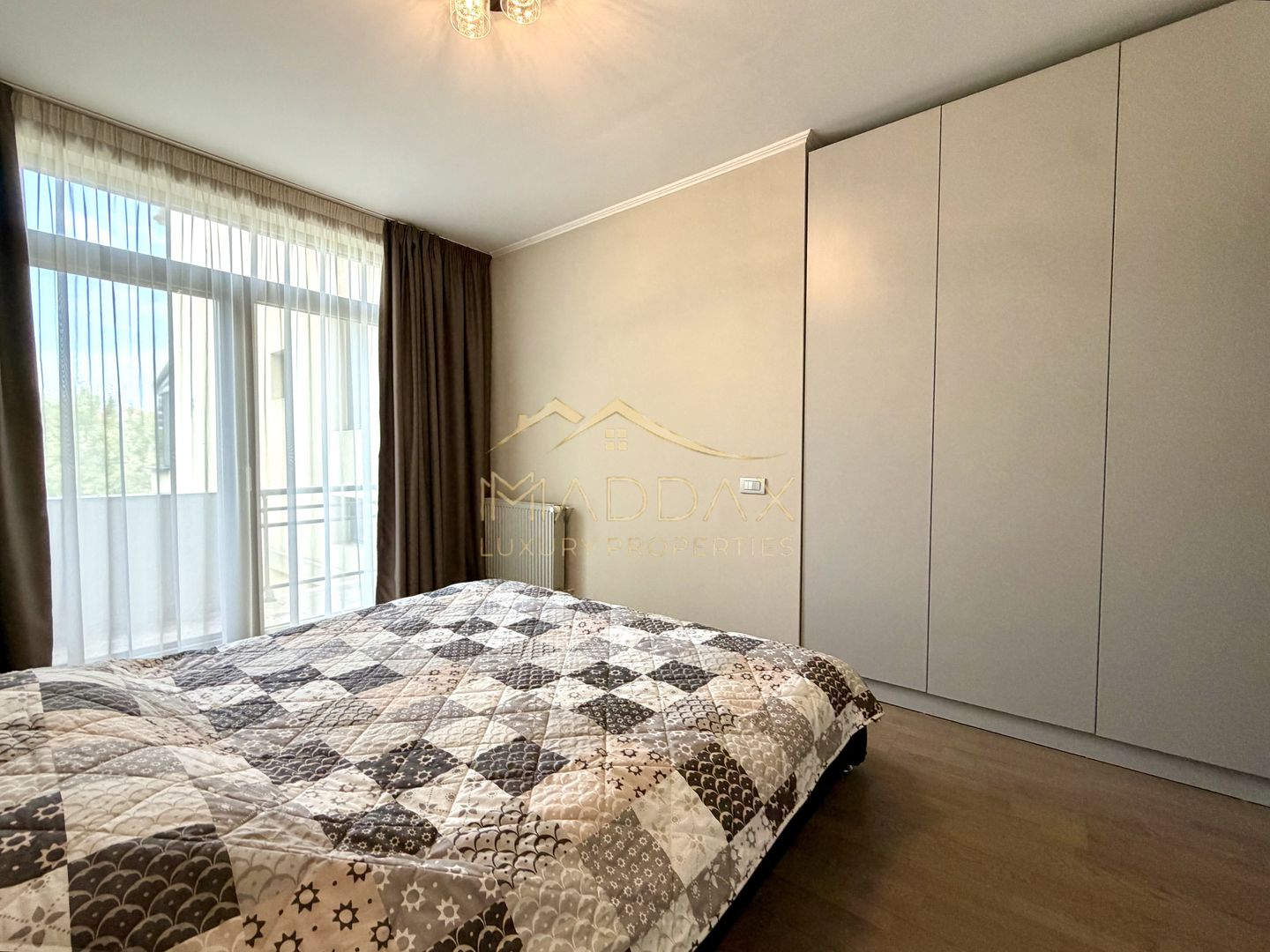 Duplex 4 camere // 179 mp utili + terasa 49 mp / 1 Parcare // Floreasca - Poză 40