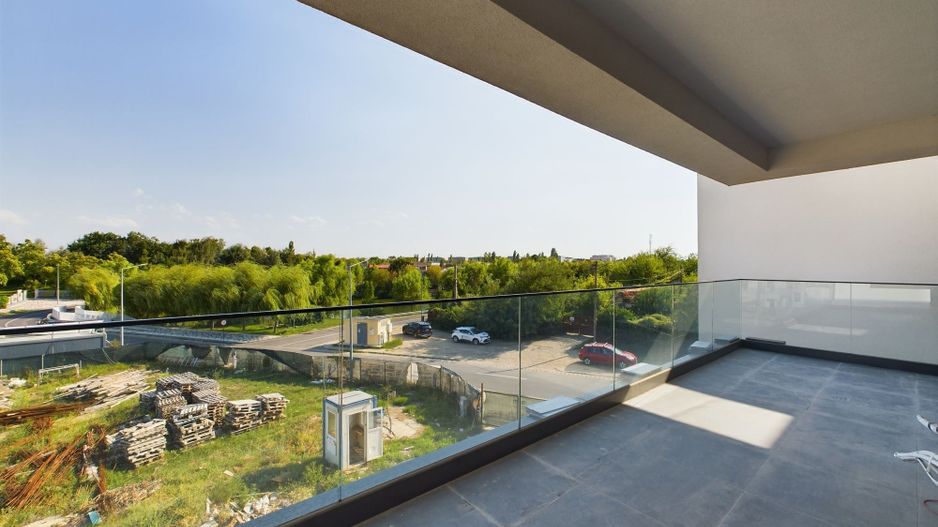 Apartament cu 4 camere, cu vedere la lac, Chitila - Poză 4