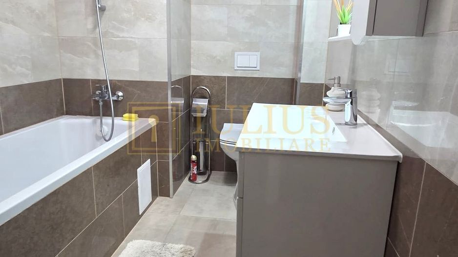 Aparatment cu 2 camere in zona Stadionului - Poză 10