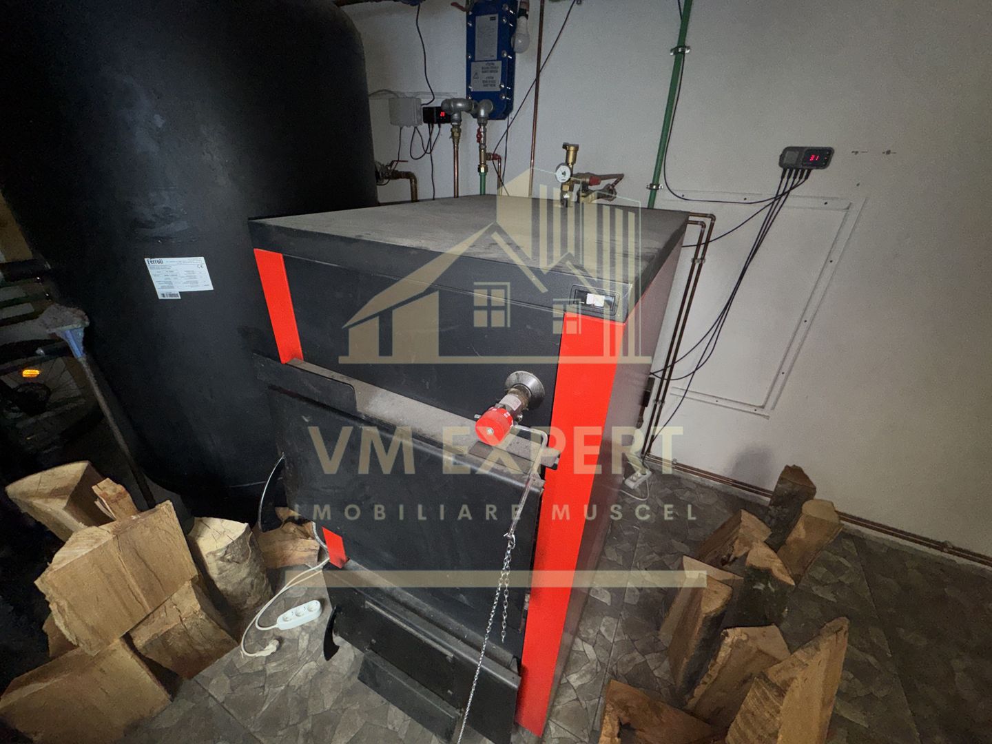 CASĂ 5 CAMERE 252 MP TEREN 1362 MP DRAGOSLAVELE ARGEȘ - Poză 31