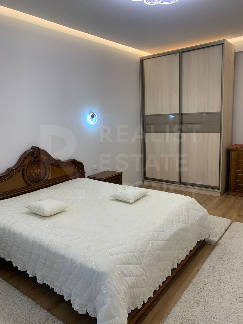 Chirie, apartament, 2 camere, strada Alexei Şciusev, Centru - Poză 3