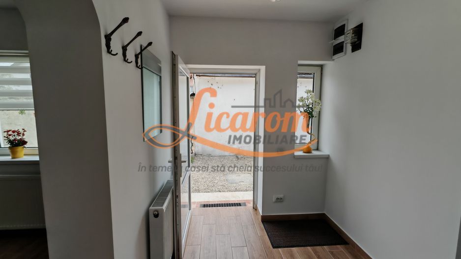 Casa 3 camere individuala SanpetrU,mobilata si utilata,128900 euro. - Poză 32