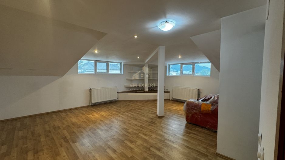 APARTAMENT CAMPULUNG TIP PENTHOUSE, 5 CAMERE GRUI - Poză 46