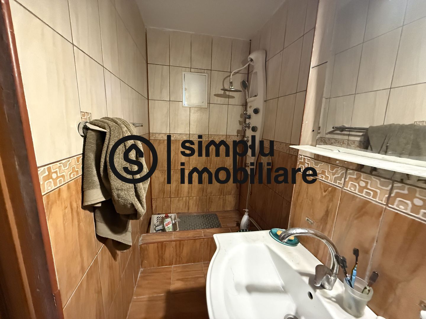 Apartament decomandat-cartier Lapus - Poză 10
