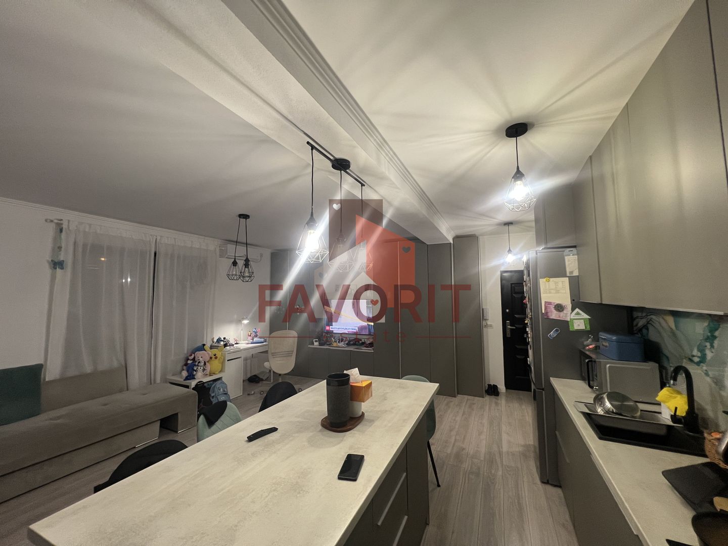 Apartament 2 camere | Curte proprie 65mp și piscină | Giroc - Poză 2