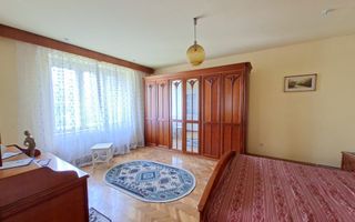 Apartament 4 camere 110 mp utili cu teren aferent si 2 bai Central - Poză 1