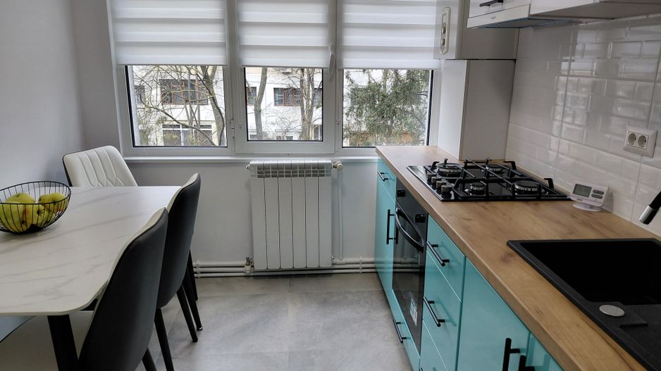 🏡  Apartament 3 camere – Micro 16,  etaj 2, (în spate la Siret) - Poză 16